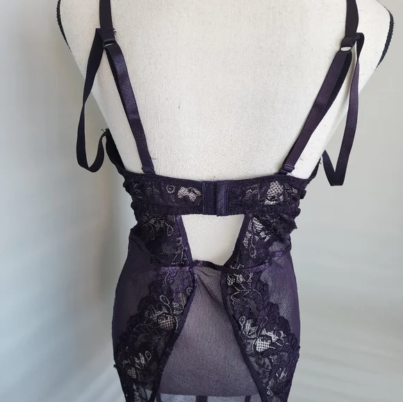 1x Dreamgirl Dark Purple Lingerie Set - Picture 4 of 6